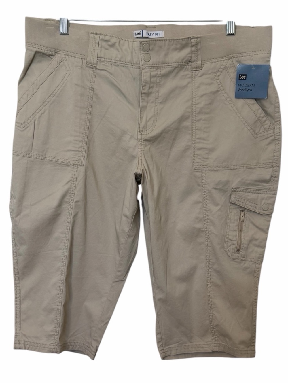Lee Easy Fit Skimmer Shorts Womens 16W Khaki Beige Relaxed Fit Stretch Cargo New